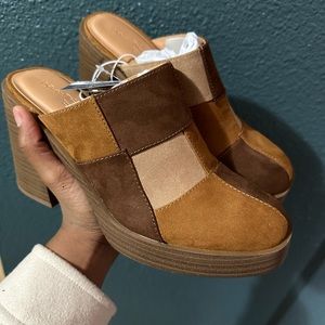 Tess Heels multi color 🤎 size 8